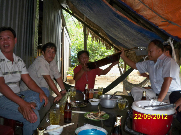 Accord Club: Tụ tập vui chơi, cà phê, ọp ẹp Accord Club: Tụ tập vui chơi, cà phê, ọp ẹp