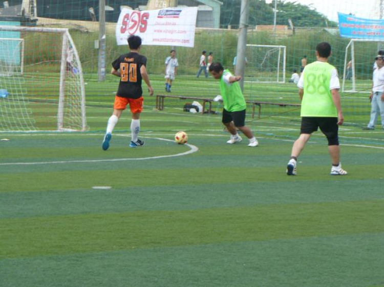 Mời mọi người đến cổ vũ cho S.O.S FC tham dự giải FIFC OPEN 2012