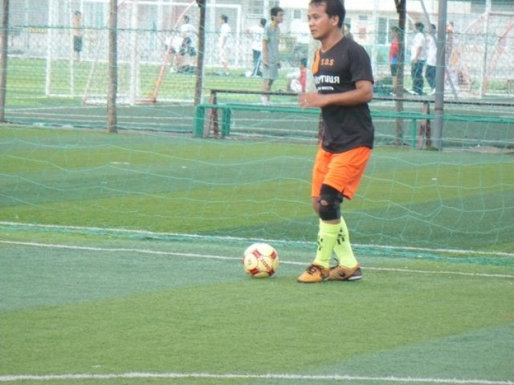 Mời mọi người đến cổ vũ cho S.O.S FC tham dự giải FIFC OPEN 2012