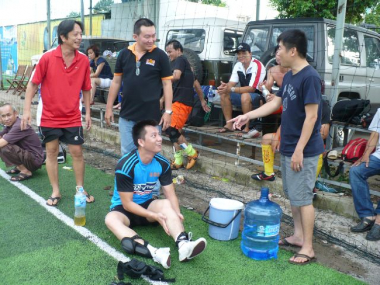 Mời mọi người đến cổ vũ cho S.O.S FC tham dự giải FIFC OPEN 2012