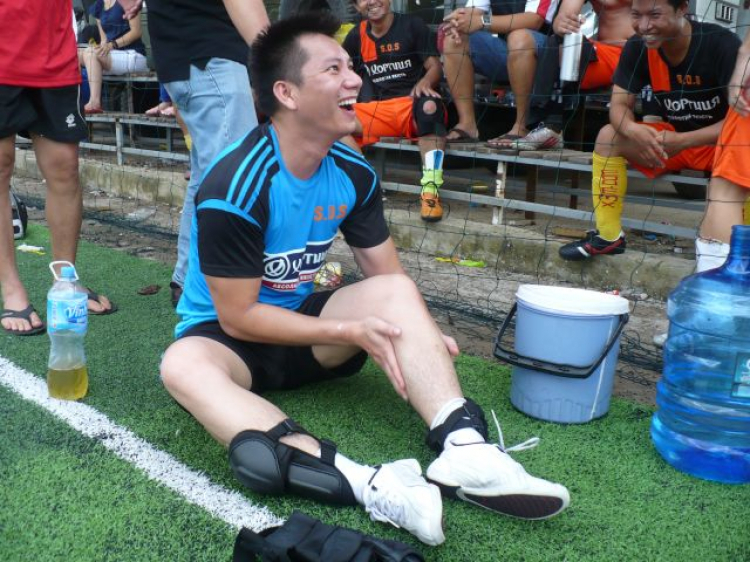 Mời mọi người đến cổ vũ cho S.O.S FC tham dự giải FIFC OPEN 2012 Mời mọi người đến cổ vũ cho S.O.S FC tham dự giải FIFC OPEN 2012