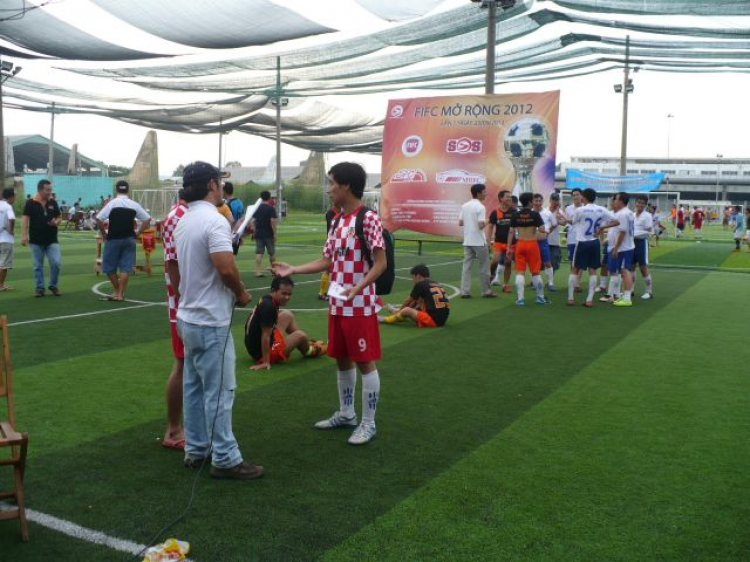 Mời mọi người đến cổ vũ cho S.O.S FC tham dự giải FIFC OPEN 2012