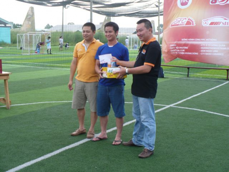 Mời mọi người đến cổ vũ cho S.O.S FC tham dự giải FIFC OPEN 2012