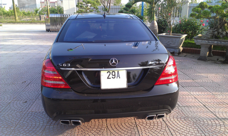 Khám phá S63 AMG 2012 với gói Designo tuyệt đẹp: Giá 12 tỷ (ra biển trắng).