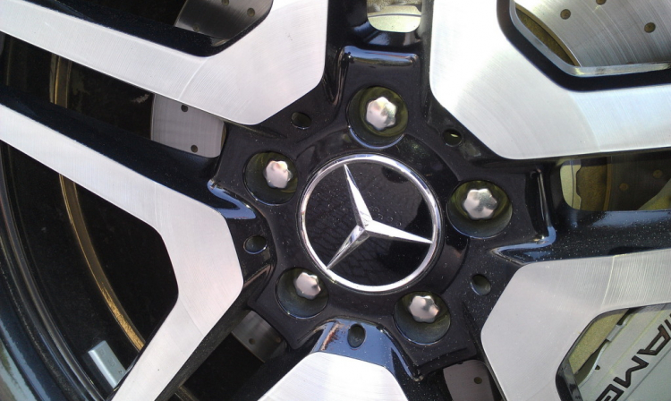 Khám phá S63 AMG 2012 với gói Designo tuyệt đẹp: Giá 12 tỷ (ra biển trắng). Khám phá S63 AMG 2012 với gói Designo tuyệt đẹp: Giá 12 tỷ (ra biển trắng).