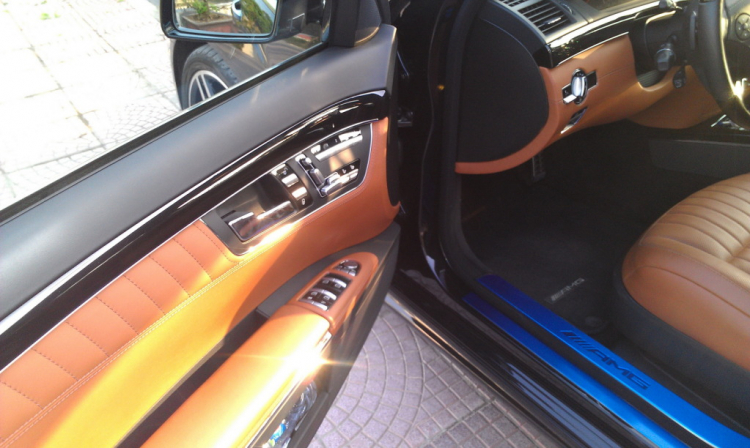 Khám phá S63 AMG 2012 với gói Designo tuyệt đẹp: Giá 12 tỷ (ra biển trắng). Khám phá S63 AMG 2012 với gói Designo tuyệt đẹp: Giá 12 tỷ (ra biển trắng).