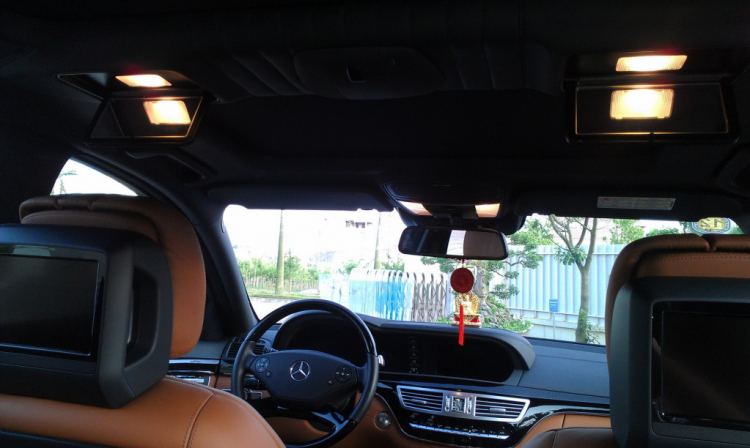 Khám phá S63 AMG 2012 với gói Designo tuyệt đẹp: Giá 12 tỷ (ra biển trắng). Khám phá S63 AMG 2012 với gói Designo tuyệt đẹp: Giá 12 tỷ (ra biển trắng).