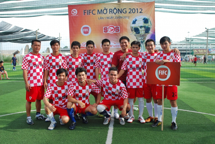 Vài hình ảnh Giải bóng đá tứ hùng FIFC mở rộng 2012 Vài hình ảnh Giải bóng đá tứ hùng FIFC mở rộng 2012