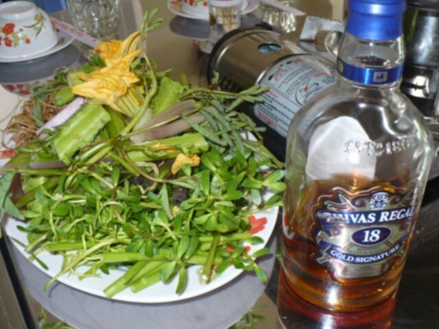 S.O.S - Cafe, off chai nhanh gọn không hẹn trước S.O.S - Cafe, off chai nhanh gọn không hẹn trước