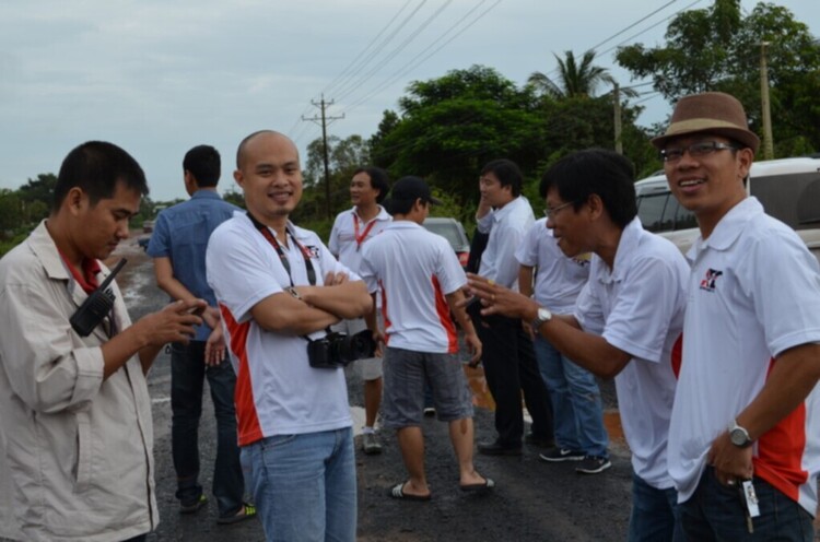 MFC trao quà trung thu cho trẻ em nghèo tại Bình phước ngày 29.9 MFC trao quà trung thu cho trẻ em nghèo tại Bình phước ngày 29.9
