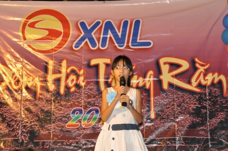 OS.XNL- Hình ảnh ĐÊM HỘI TRĂNG RẰM 2012