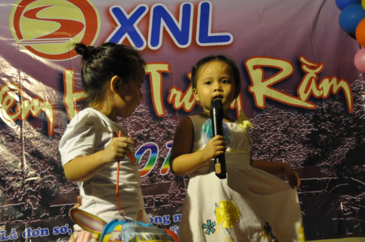 OS.XNL- Hình ảnh ĐÊM HỘI TRĂNG RẰM 2012