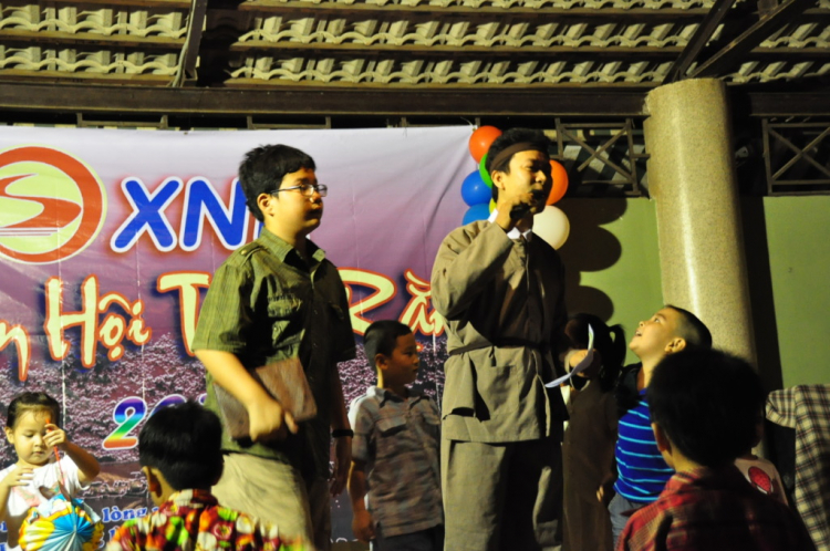 OS.XNL- Hình ảnh ĐÊM HỘI TRĂNG RẰM 2012