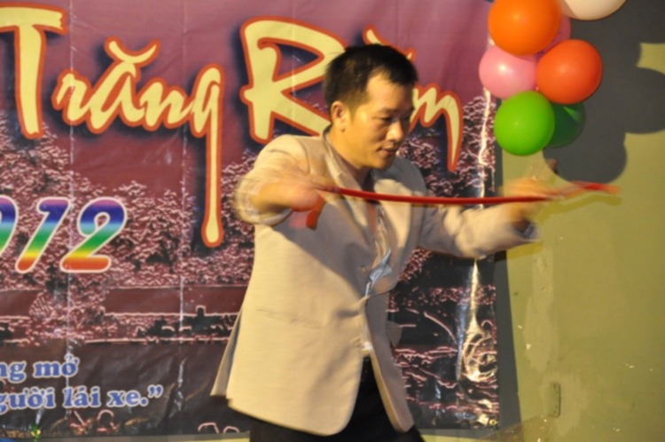 OS.XNL- Hình ảnh ĐÊM HỘI TRĂNG RẰM 2012