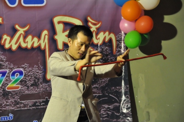 OS.XNL- Hình ảnh ĐÊM HỘI TRĂNG RẰM 2012