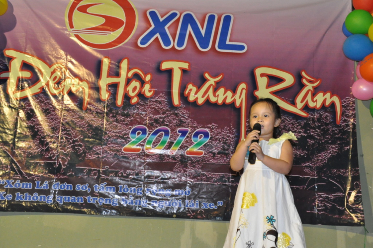 OS.XNL- Hình ảnh ĐÊM HỘI TRĂNG RẰM 2012