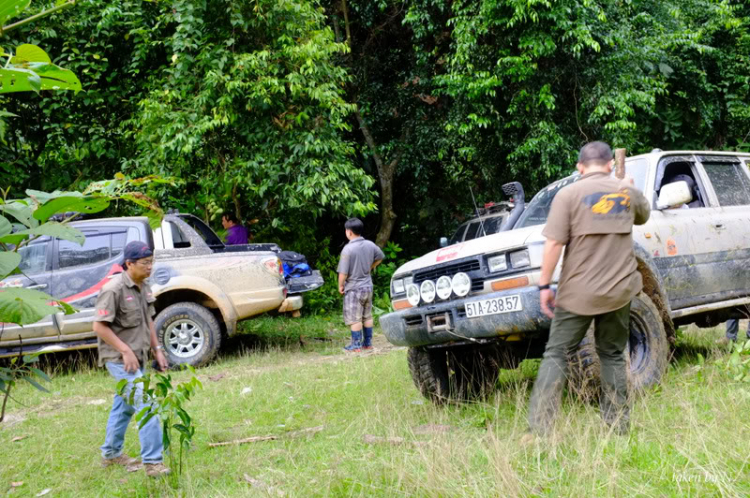 Ảnh hành trình tiền trạm cùng hội Xe Địa Hình Sài Gòn cho giải off-road "khủng" SAT 2012