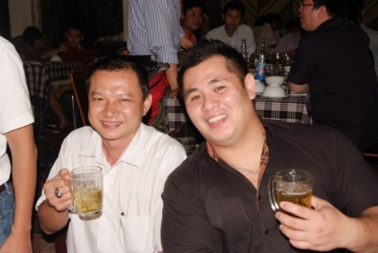 Hội "Thi Ca Bo Ke"
