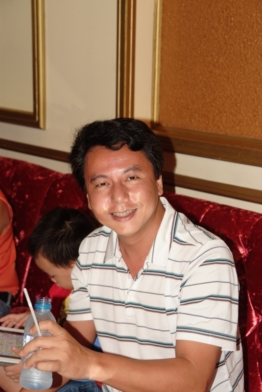 Hội "Thi Ca Bo Ke"