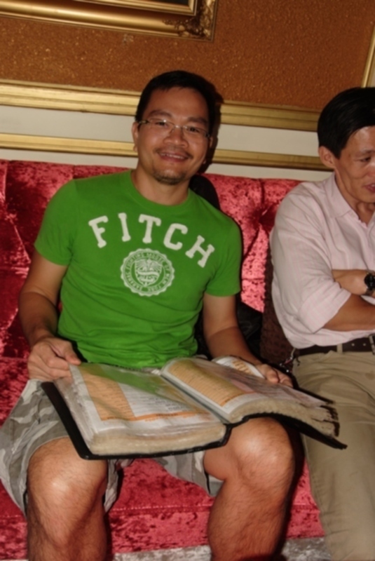 Hội "Thi Ca Bo Ke"