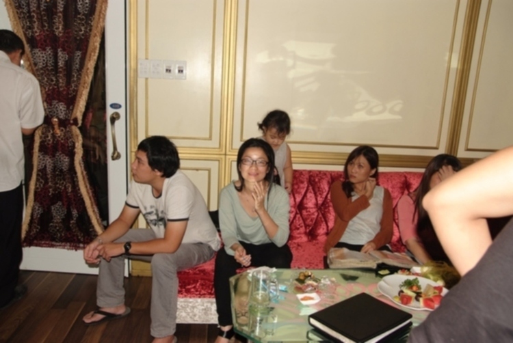 Hội "Thi Ca Bo Ke"