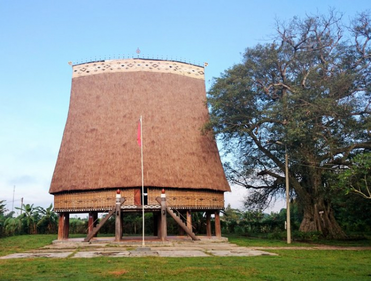 Chuyến du lịch hè 2014 biển và núi của nhà em. Chuyến du lịch hè 2014 biển và núi của nhà em.