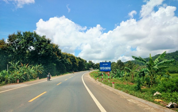 Chuyến du lịch hè 2014 biển và núi của nhà em. Chuyến du lịch hè 2014 biển và núi của nhà em.