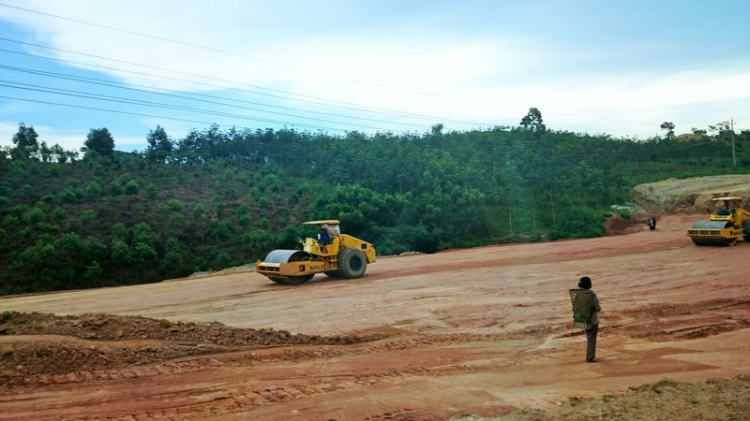 Chuyến du lịch hè 2014 biển và núi của nhà em. Chuyến du lịch hè 2014 biển và núi của nhà em.