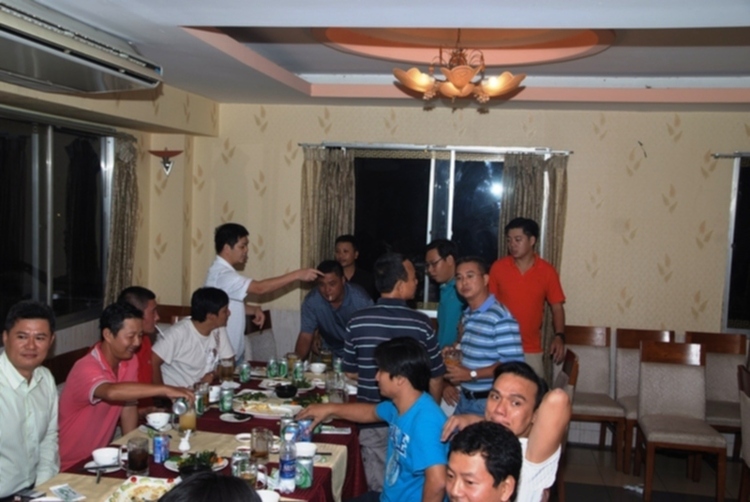 PHẢI TÚY LÚY SAY ĐÊM NAY- ọp Ranger-Phantèo- thôi các Bác các Mợ ơi