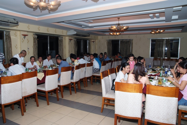 PHẢI TÚY LÚY SAY ĐÊM NAY- ọp Ranger-Phantèo- thôi các Bác các Mợ ơi
