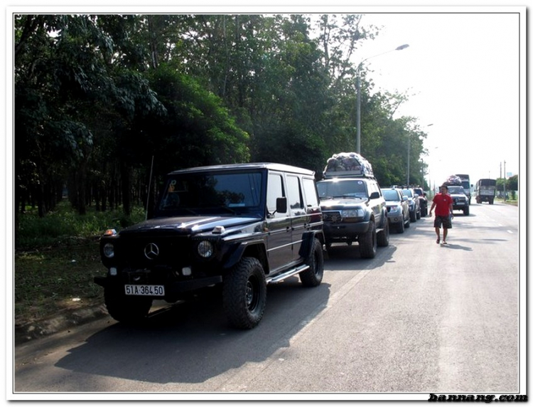 Hình ảnh OS Offroad cùng chia sẽ khó khăn cùng học sinh nghèo hiếu học bản mông