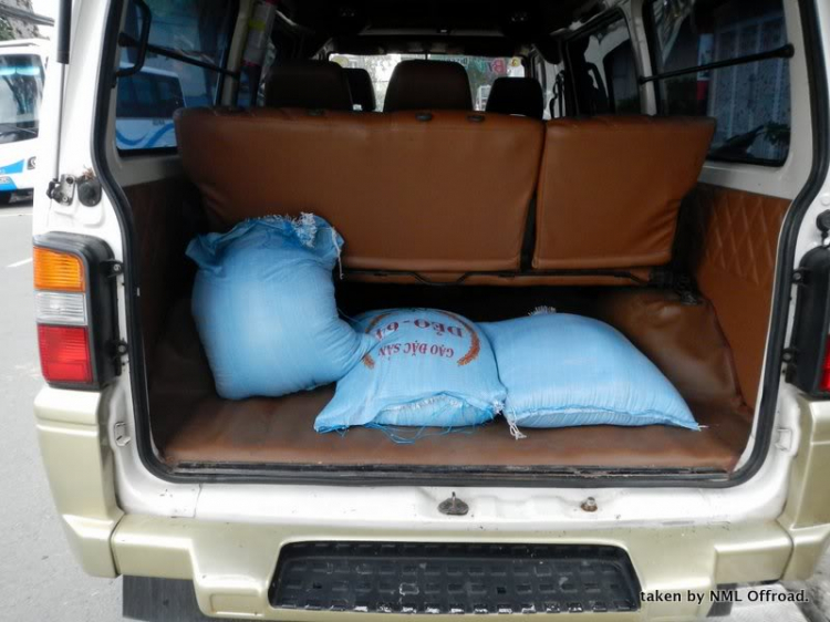 Hình ảnh OS Offroad cùng chia sẽ khó khăn cùng học sinh nghèo hiếu học bản mông Hình ảnh OS Offroad cùng chia sẽ khó khăn cùng học sinh nghèo hiếu học bản mông