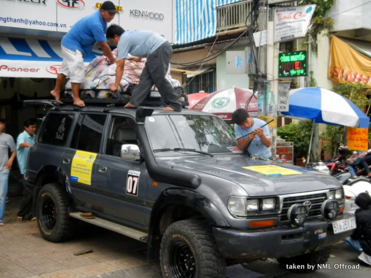 Hình ảnh OS Offroad cùng chia sẽ khó khăn cùng học sinh nghèo hiếu học bản mông