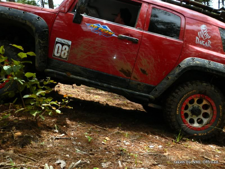 Hình ảnh OS Offroad cùng chia sẽ khó khăn cùng học sinh nghèo hiếu học bản mông