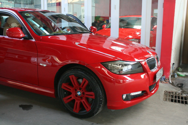 6. E lên màu cho 1 e 320i E90, đi chọp hình nghệ thuật Q7 (trang 38)