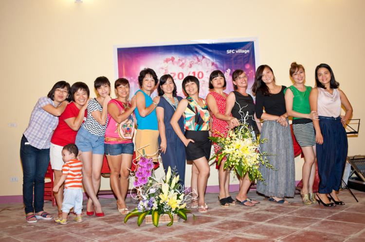 Hình ảnh SFC HN chúc mừng các bà cả nhân ngày Phụ nữ Việt nam