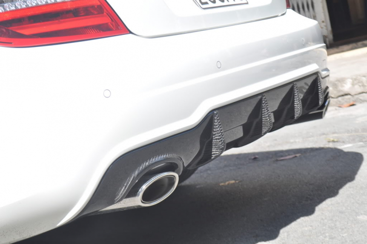 Hỏi về Mercedes C300 AMG (update ảnh page 12) Hỏi về Mercedes C300 AMG (update ảnh page 12)
