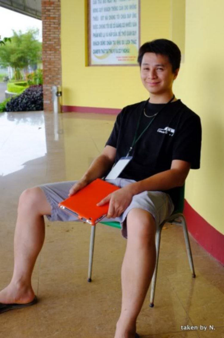 Hình ảnh từ cổ động viên tham dự giải đua xe ô tô địa hình Sài Gòn -SAT 2012 Hình ảnh từ cổ động viên tham dự giải đua xe ô tô địa hình Sài Gòn -SAT 2012