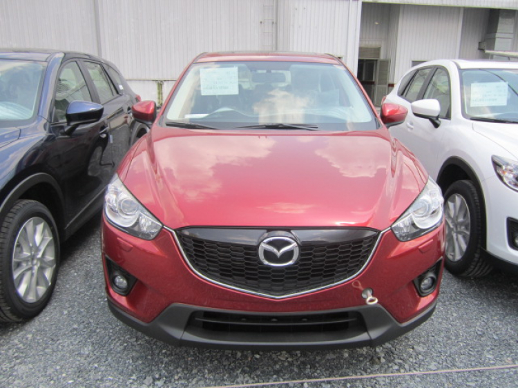 Mazda CX5 đã về Mazda Phú Mỹ Hưng (Update lô mới 11/10/2012 với màu Đen huyền bí).:D