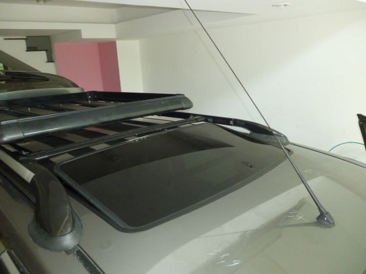 MỘT EM NISSAN LIVINA THAY ĐỔI NHAN SẮC KHI GẮN SUNROOF