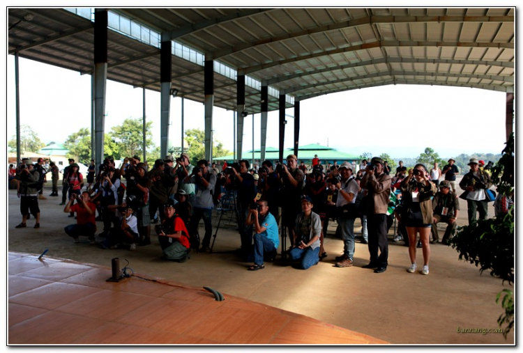 Hình ảnh từ cổ động viên tham dự giải đua xe ô tô địa hình Sài Gòn -SAT 2012 Hình ảnh từ cổ động viên tham dự giải đua xe ô tô địa hình Sài Gòn -SAT 2012