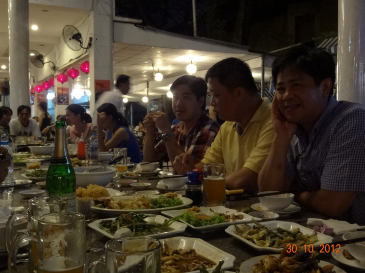 Thứ Ba: Ngày Hội Kết Nối Thành Viên