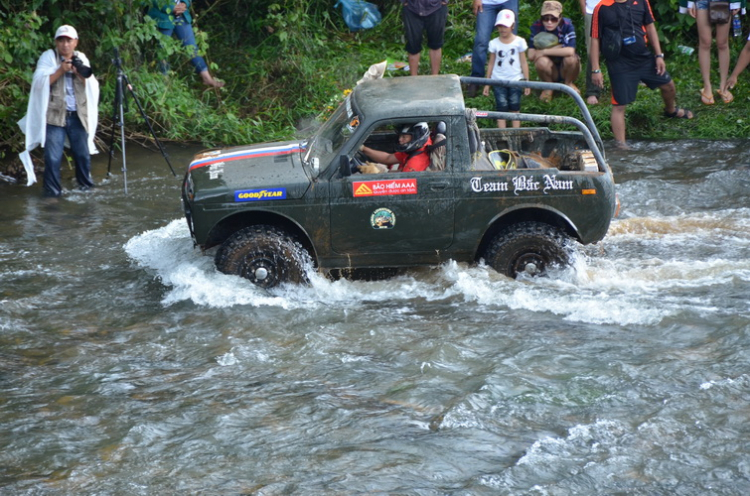 Lada Niva - Russian Range Rover (Phần 5)