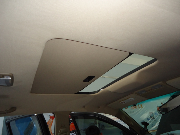 Tổng hợp xe Toyota lắp Sunroof (Toyota Tundra lắp 500HS - trang 8)