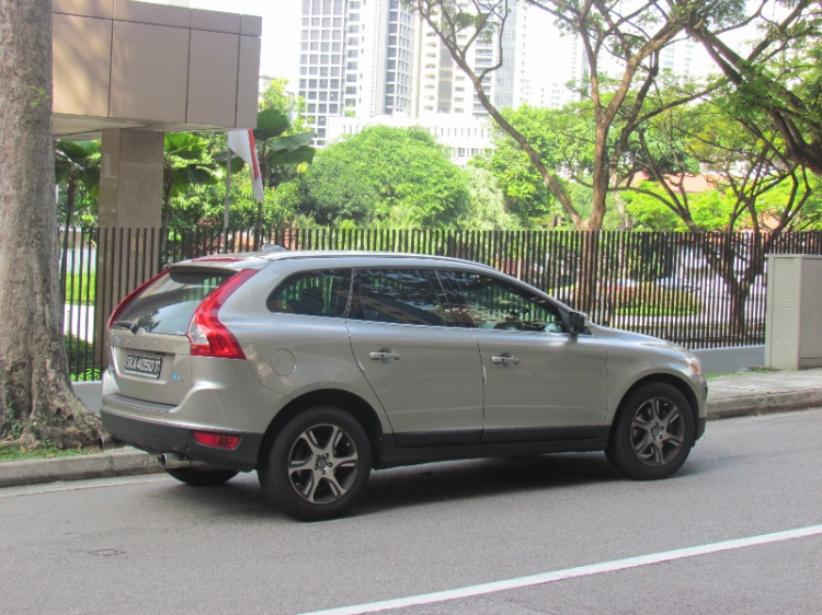 Xe vs "siêu xe"...Singapore được săn bởi...ridervietnam ^^ :)