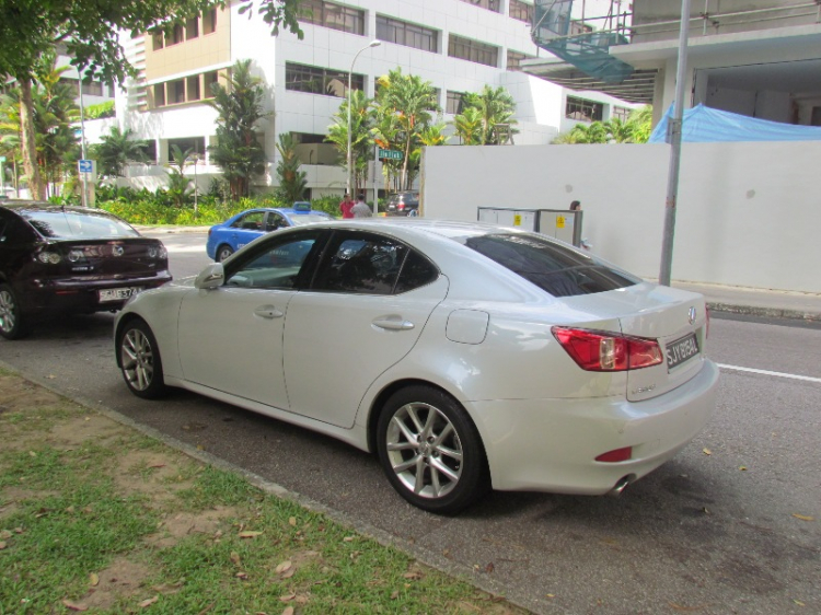 Xe vs "siêu xe"...Singapore được săn bởi...ridervietnam ^^ :) Xe vs "siêu xe"...Singapore được săn bởi...ridervietnam ^^ :)