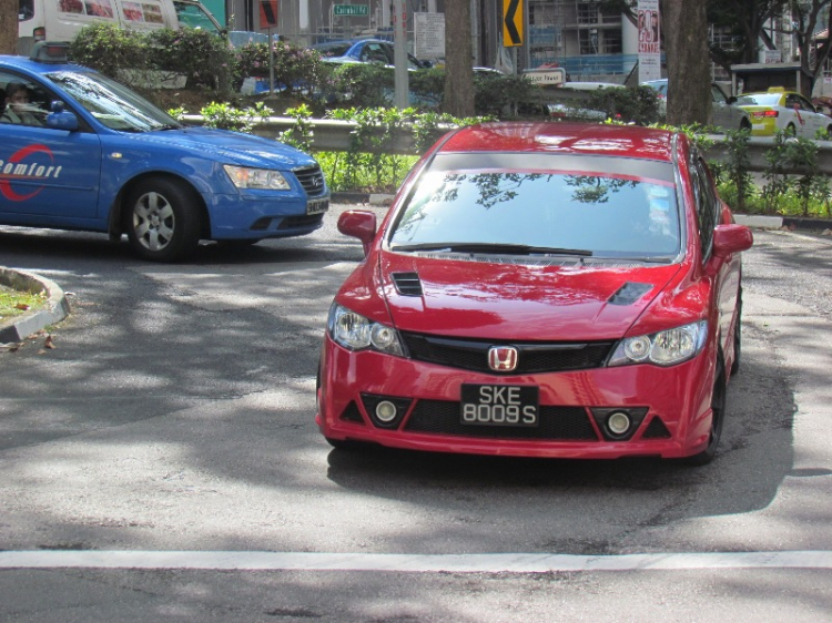 Xe vs "siêu xe"...Singapore được săn bởi...ridervietnam ^^ :)