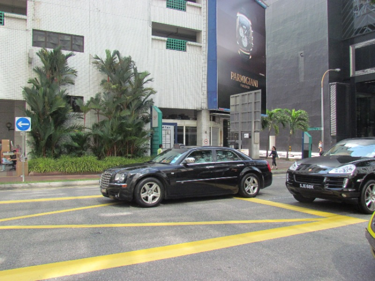 Xe vs "siêu xe"...Singapore được săn bởi...ridervietnam ^^ :) Xe vs "siêu xe"...Singapore được săn bởi...ridervietnam ^^ :)