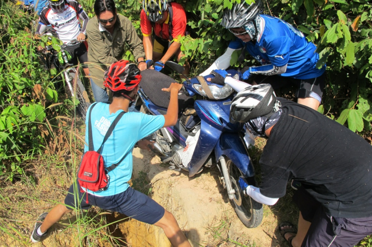 Vượt lên chính mình_ Tập 3_ Offroad bắt gà Tám Phước_Nhơn Trạch.. Vượt lên chính mình_ Tập 3_ Offroad bắt gà Tám Phước_Nhơn Trạch..
