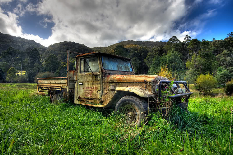 Chơi offroad bằng xe cũ, gian nan chồng chất gian nan.